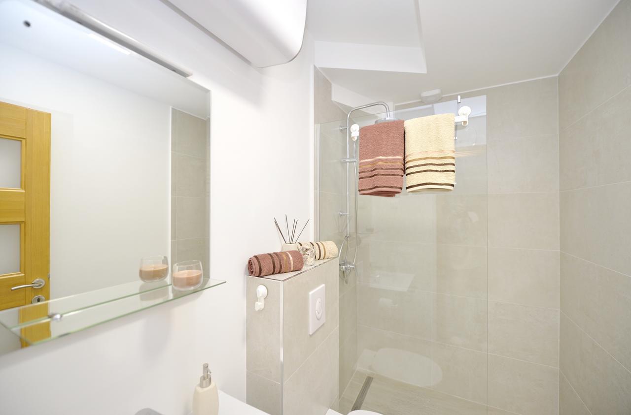 كوتور P&I Apartments Jadranska 74,Dobrota المظهر الخارجي الصورة